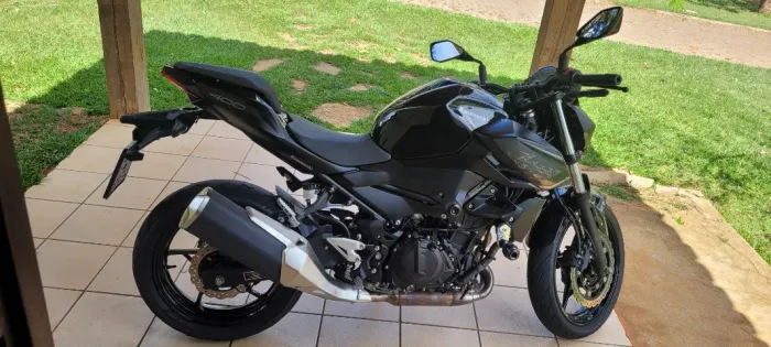 Z400 