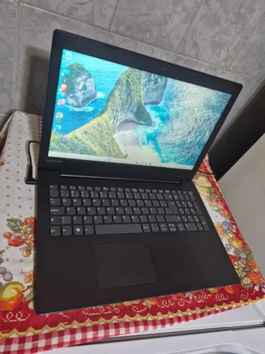 Notebook Lenovo Core i3 Top! com 8gb de ram e com SSD Tudo ok Semi-Novo mega oferta
