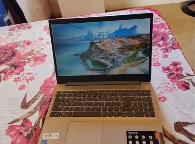 Notebook Lenovo