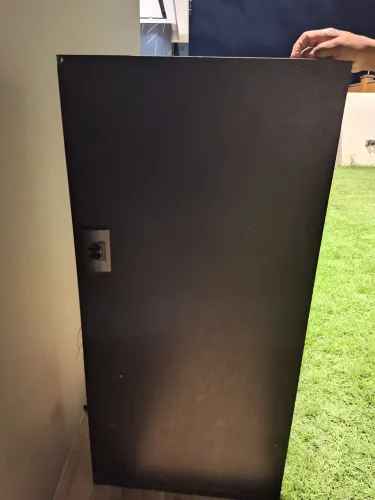 Vendo MESA Flutuanta para escritório