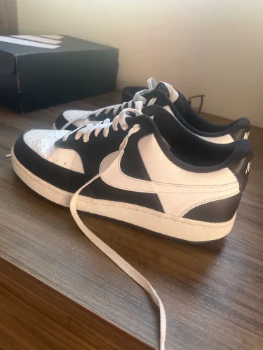 Tênis Nike Court Vision Low