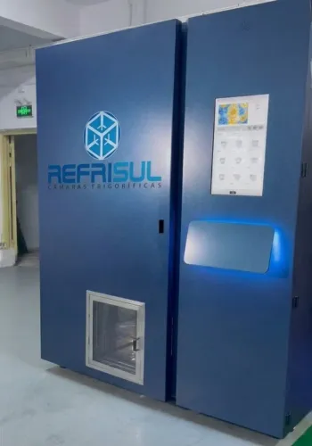 Máquina de gelo 450 kg/24h já sai ensacado!!