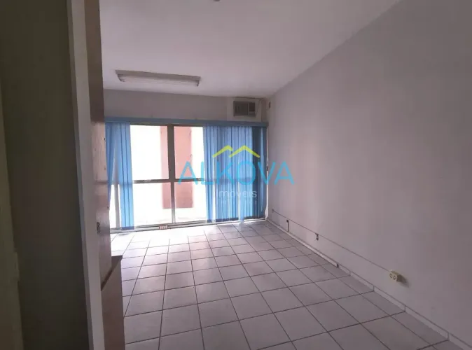 Sala à venda, 31 m² por R$ 200.000,00 - Centro - São José dos Campos/SP