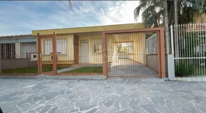 Casa comercial 3 Dormitórios, 3 Vagas, 3 Vagas, no Bairro Cristo Redentor