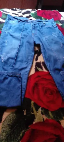 Calça jeans com laycra 46 femenina 