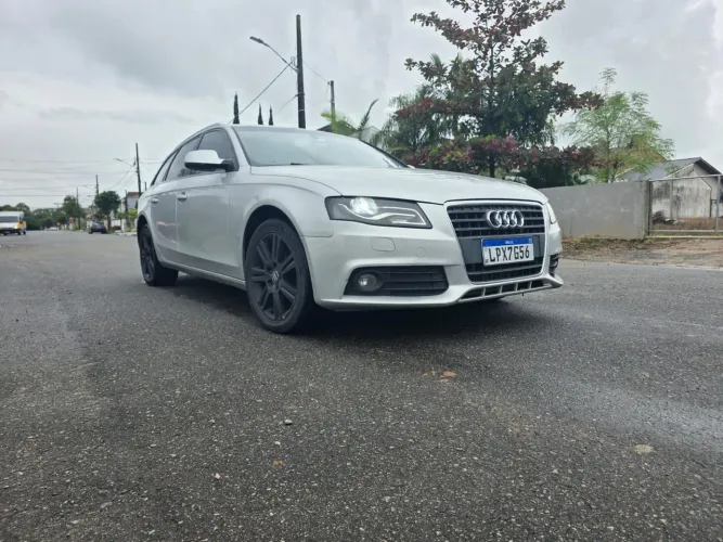 Audi A4 2.0 Avant TFSI 183/180cv Multitroni 2011