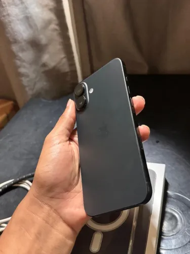 iPhone 16 plus gb128