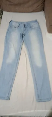 Roupas seminova