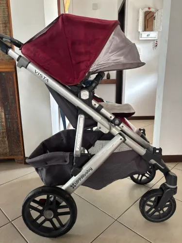 Carrinho duplo Uppababy Vista