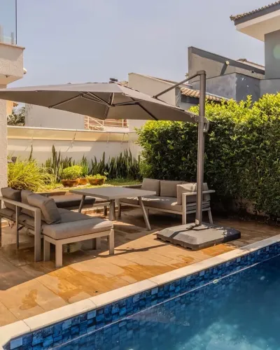 Conjunto para Jardim com Sofá, Banco e Mesa 10 Lugares Alumínio + ombrelone com led