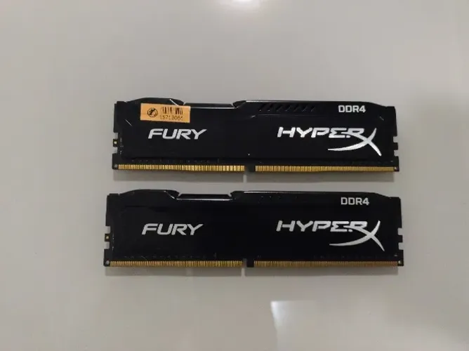 DDR4 16GB 2400Mhz (2X8gb) Kingston Fury Hyperx para desktop
