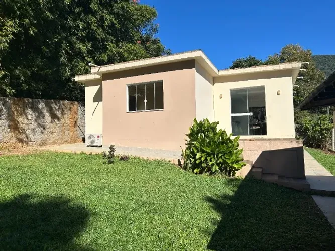casa ampla 2 qts sendo uma suite