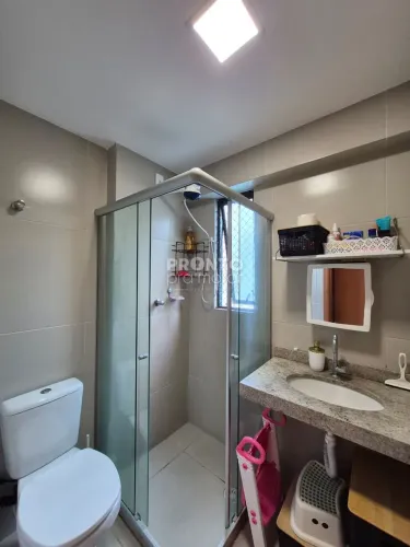 Apartamento com 3 quartos em Espinheiro