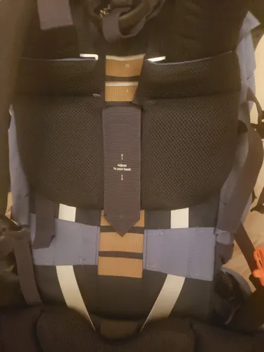 Mochila cargueira forclaz trek 900 50+10l em perfeito estado
