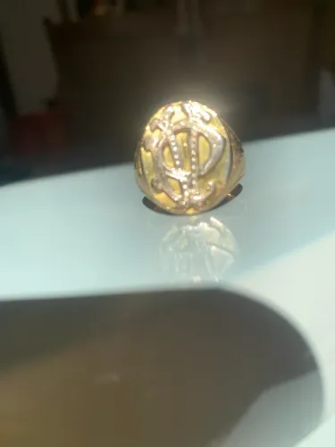 Anel de ouro