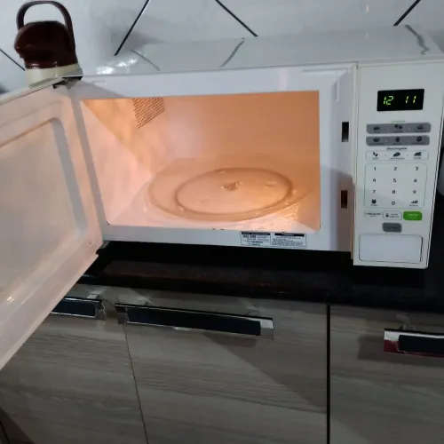 MICROONDAS 30 LITROS CONSUL FUNCIONANDO PERFEITAMENTE 