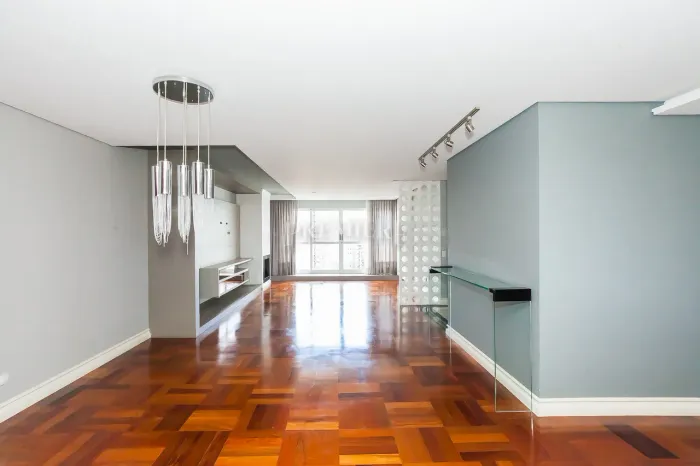 Apartamento com 4 dormitórios para alugar, 203 m² - Ecoville - Experimente o Atendimento B