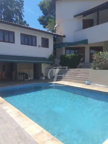 Casa com 5 quartospara alugar, 697 m² por R$ 13.850/mês - Granja Viana Residencial Eurovi