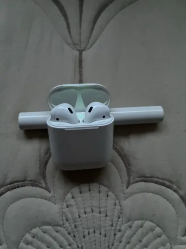 AirPods (2 geração)