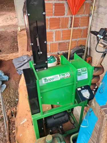 Debulhador de milho elétrico