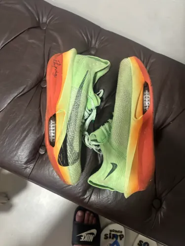 Vendo tênis Nike e adidas, desapegando valor a negociar 