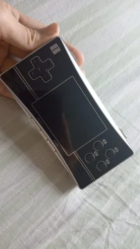 Vídeo game portátil 