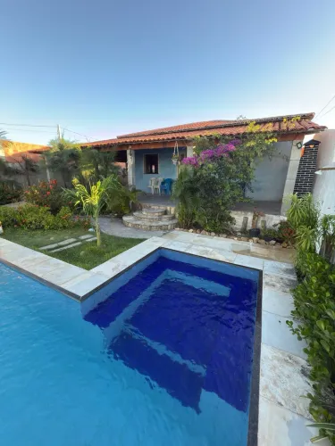 Alugo casa com piscina na praia da taíba