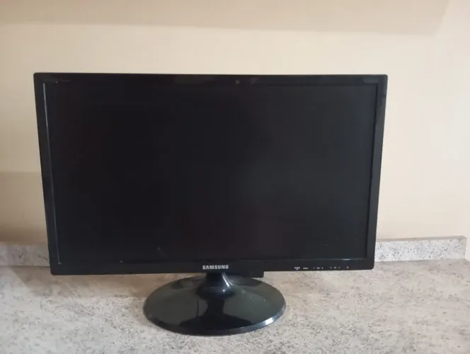 Televisão Samsung 32 polegadas não é smart TV