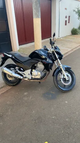 Cb 300 R em perfeito estado