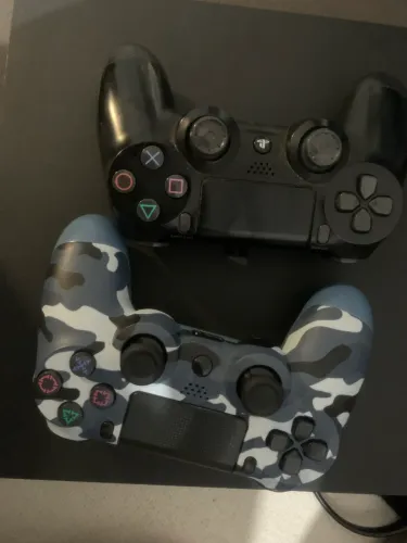 PLAYSTATION 4 USADO SEMI NOVO
