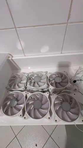 Kit 6 Fan ARGB White