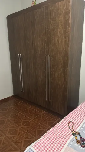 Guarda roupa 4 portas