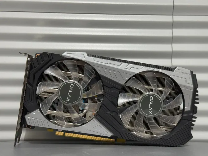 Placa de vídeo, RTX 2060 de 12 GB 