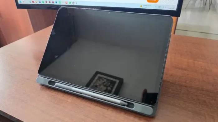 Tablet Lenovo Tab M11 128GB - SUPER CONSERVADO!