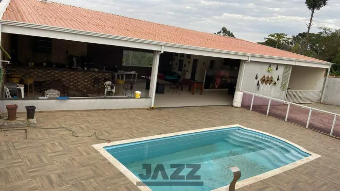 Chácara à Venda - Bairro do Agudo, Bragança Paulista - 1.000m2 - 3 Quartos