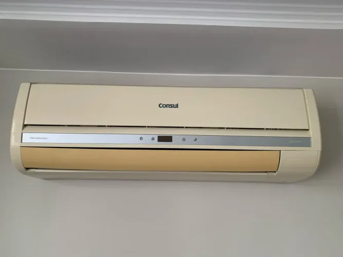 Ar condicionado Trisplit Cônsul - 36 mil Btus (12 mil btus cada aparelho)