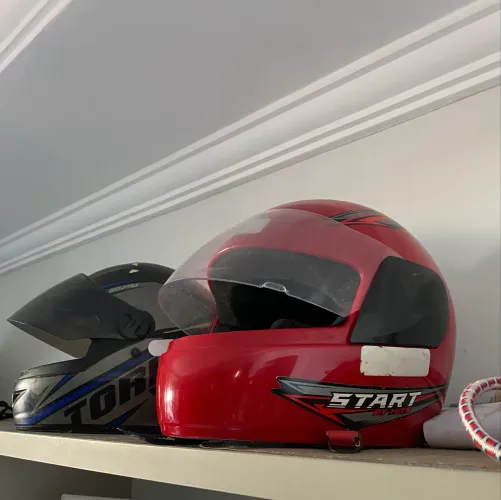 Capacete