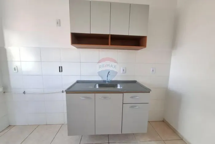 VENDO Apartamento com 42 m², 2 quartos, 1 vaga - Lar Itália no Ribeirão Verde