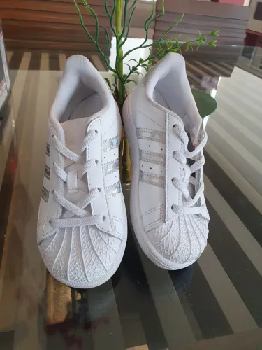 Adidas tênis infantil branco