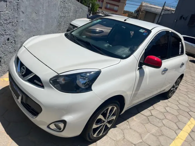 Nissan March SL 1.6 16V Flex Fuel 5P 2016
