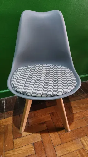 Cadeira Eames Leda Estofada MARAVILHOSA <br>Cadeira Eames Leda <br>Cadeira Eames Leda Estofada