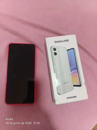 Vendo na caixa semi  novo