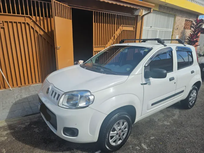 Fiat Uno Vivace/rua 1.0 EVO Fire Flex 8V 5P 2014
