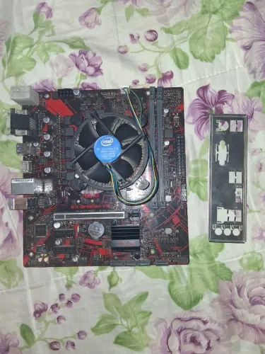 Kit Asus EX-B460M-V5 + i3-10100F com cooler ? R$ 699