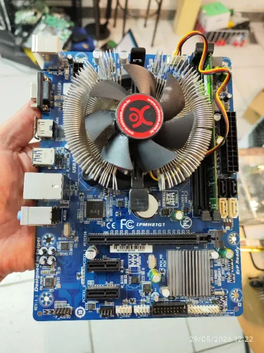 Kit Intel i3 + H81 + 4GB