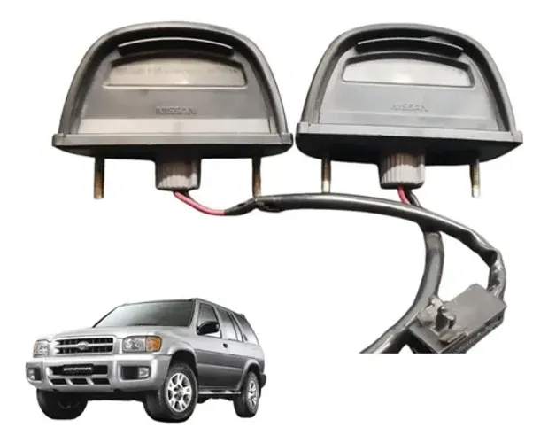 Par Lanterna Luz Placa Nissan Pathfinder 3.3 V6 1996 A 1999