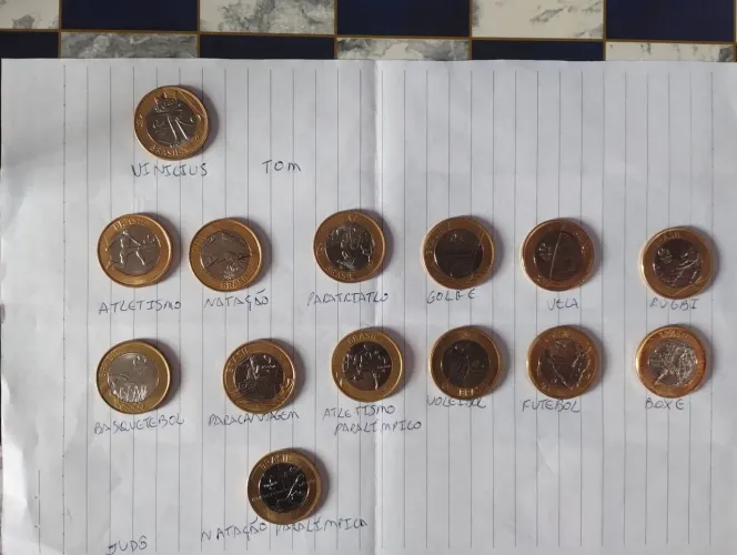 Moedas antigas lote