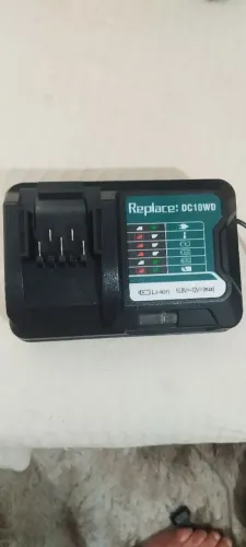 Carregador de Bateria 