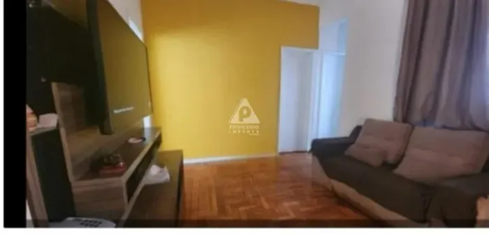 Apartamento 03 quartos dentro de uma vila com portaria 24hs