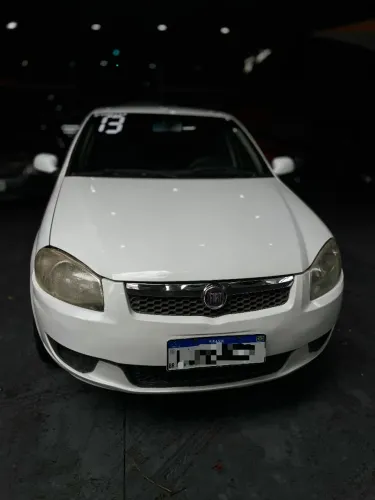 Fiat Siena EL Celeb. 1.0 MPI Fire Flex 8V 4P 2013